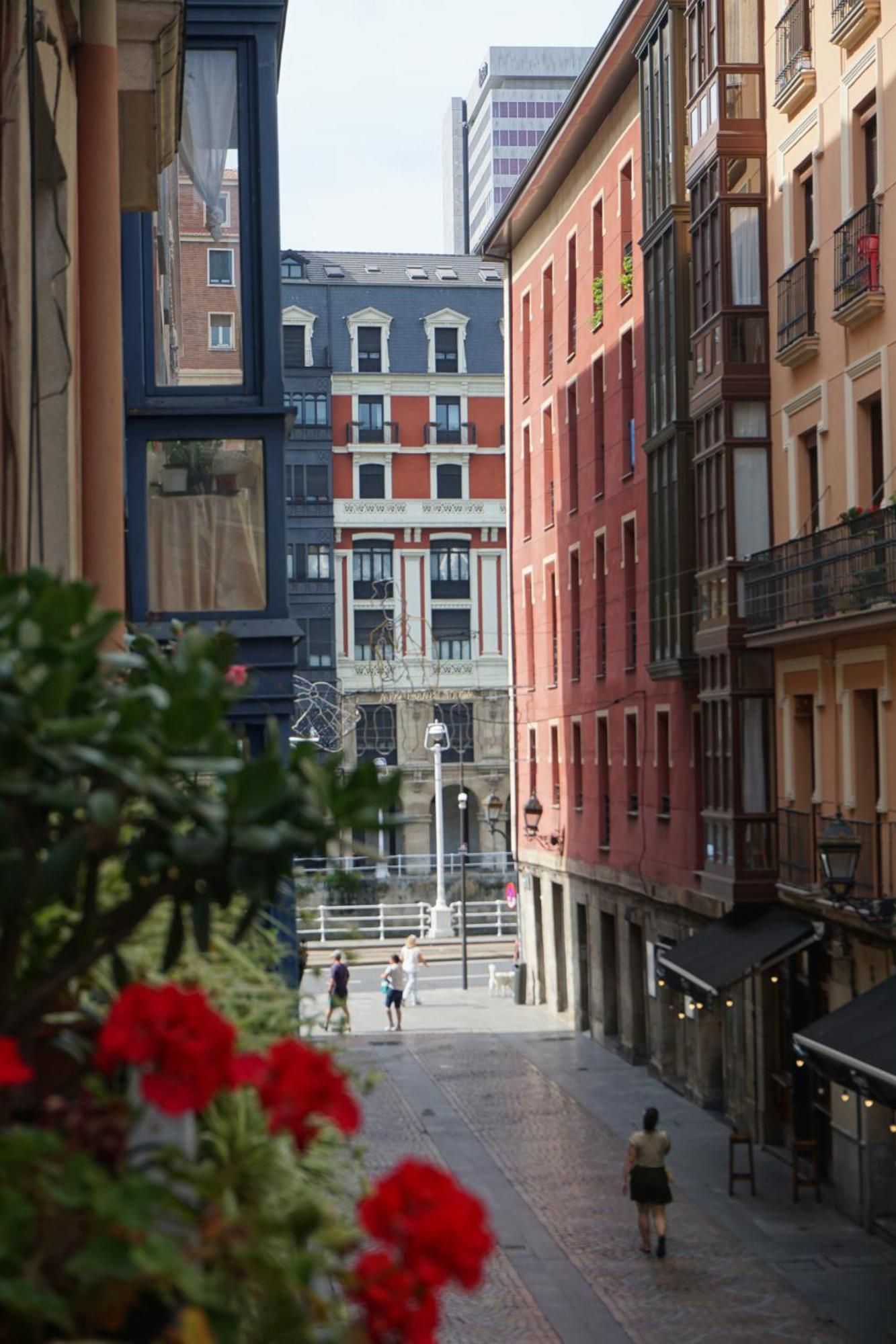 Cornerstone, Apartamento En Casco Viejo Bilbao Eksteriør bilde